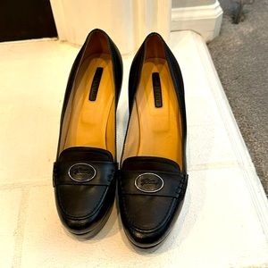 Only worn once! Size 37 black longchamp loafer style heel